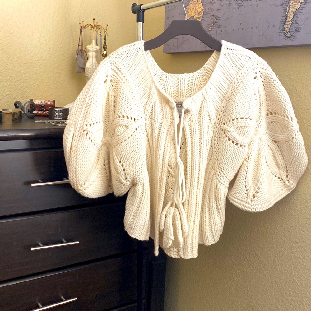 Alberto Makali Poofed Sleeve Sweater Size Large Ivory